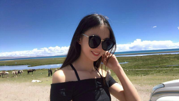 品味山城，禮遇人生——記重慶師范大學(xué)胡曉同學(xué)的禮儀與美食之旅